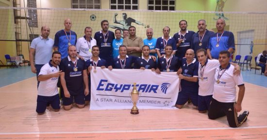مصر للطيران تحصل على كأس بطولة الجمهورية للشركات لكرة اليد