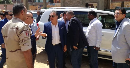 بالصور.. وزير الصحة يتفقد مستشفى العديسات بحرى بالأقصر