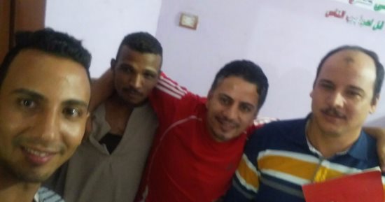 قارئ من "منيل شيحة" يشارك بصور احتفال جمهور الأهلى من على "مقهى"
