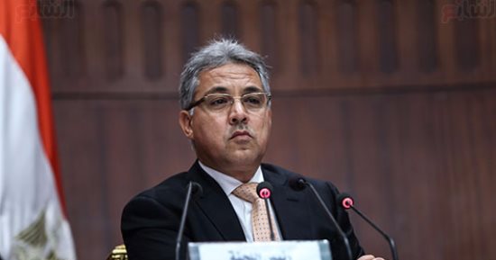 "محلية البرلمان" تبحث مع الحكومة آليات إعادة هيكلة منظومة النظافة فى مصر