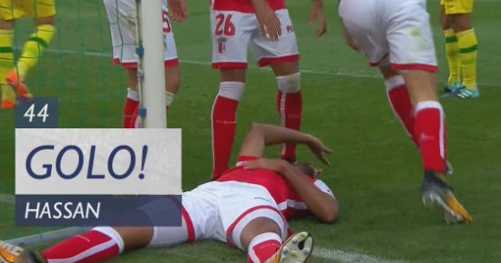 بالفيديو.. كوكا يسجل ويتعرض لإصابة قوية أمام تونديلا بالدورى البرتغالى