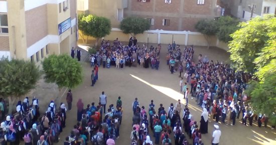 إحالة مدير مدرسة ابتدائى بالمنوفية للتحقيق لتأخره عن الطابور فى أول يوم دراسة