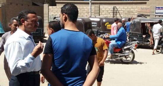 البدء فى حملات لترخيص الـ"توك توك" بقرية موشا بأسيوط