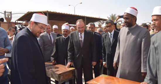 وزير الأوقاف من بنى سويف: الخطيب غير الملتزم بدروس الخطبة خائن للوطن