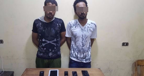 القبض على عاطلين شكلا عصابة لسرقة هواتف المواطنين بالإكراه فى المعادى