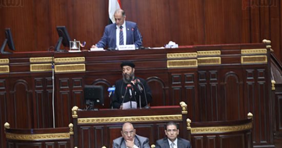 طالب مبتكر لمجلس النواب: السيسى أفضل رئيس فى تاريخ مصر على الإطلاق