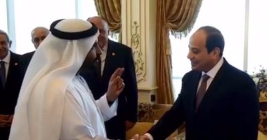 بالفيديو.. اللواء الإماراتى عن حديثه للرئيس السيسي: أخذتنى المشاعر ولا أنافق فى حب مصر