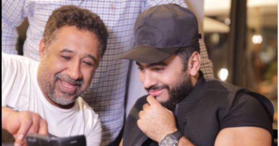 شاهد.. تامر حسنى والشاب خالد فى مفاجأة جديدة