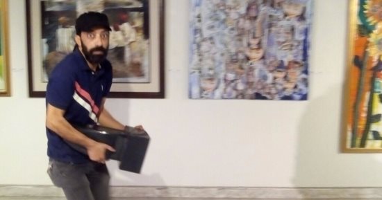 بالصور.. ثالث فنان تشكيلى يسحب عمله من المعرض العام.. تعرف على التفاصيل
