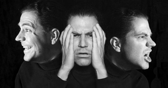 بتسمع أصوات غريبة وبتشوف كائنات فضائية.. أنت مش مجنون أنت مصاب بالفصام العقلى 