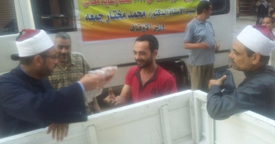 بالصور.. أوقاف الإسكندرية توزع 4300 كيلو لحوم على الأسر الأكثر احتياجا