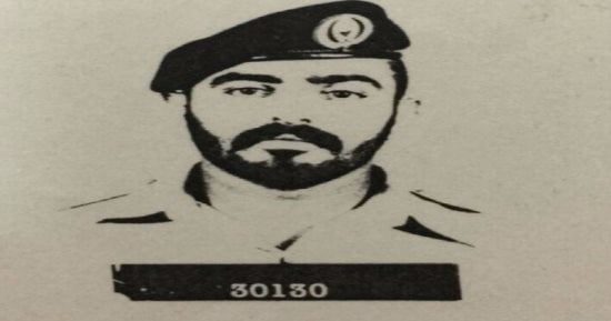من الجندية لسحب الجنسية.. عبدالهادى خارج الخدمة بأوامر "الحمدين"