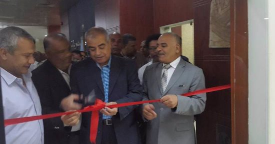 بالصور .. 75 فنان مصرى وعربى يشاركون فى معرض للفنون التشكيلية بالكرنك