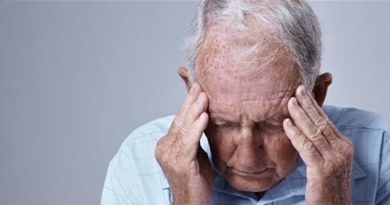اوعوا تسيبوهم وحدهم.. مرضى الزهايمر يحتاجون لمرافق والاندماج فى المجتمع 