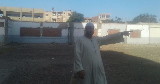 بالصور.. أهالى قرية شما بالمنوفية محرمون من مدرستهم الابتدائية منذ سنوات