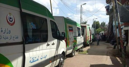 11 عيادة متنقلة تشارك فى القافلة الطبية العلاجية المجانية فى دمياط 