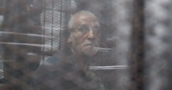 زى النهارده..الجنايات تدرج محمد بديع و50 متهما بـ"عمليات رابعة" على قوائم الإرهاب