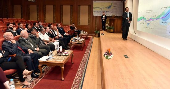مبادرة الحوار بين الشرق والغرب تتعرف على أهمية قناة السويس الجديدة