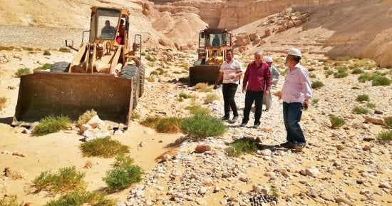  محافظ سوهاج : إنشاء سد لمواجهة أخطار السيول بتكلفة 22 مليون جنيه  