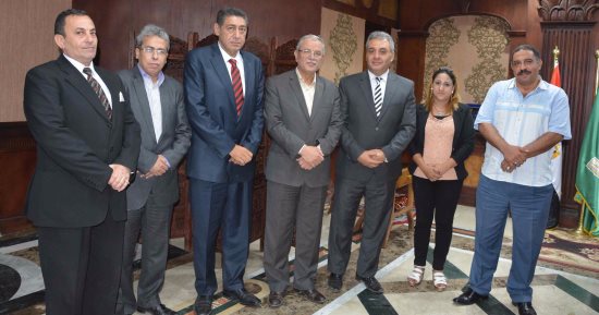افتتاح 3 معارض جديدة لسوق الترجمان بالمنيا 