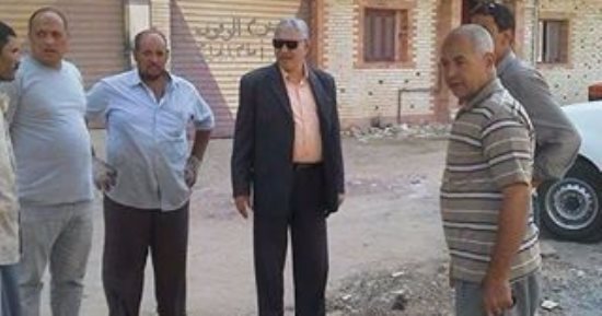 رئيس مدينة منوف يتابع أعمال إنشاء موقف الشهداء تتا وغمرين