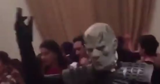 النايت كينج وجون سنو وكاليسى يحييون حفل زفاف فى أمريكا