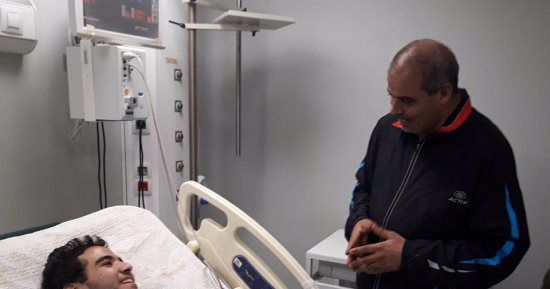 بالصور .. رئيس جامعة الأزهر بـ"الترينج" فى زيارة مفاجئة لمستشفيات الجامعة