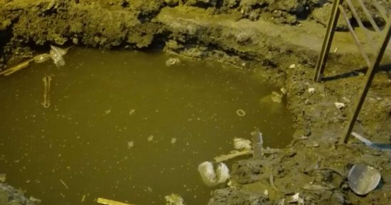 قارئ يشكو من طفح المياه الجوفية فى شارع صديق المنشاوى بحدائق القبة