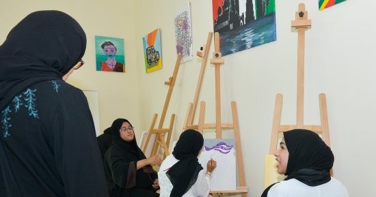 "ربع قرن" تدعو مواطنى الشارقة لتقديم آرائهم لبناء جيل يقود المستقبل