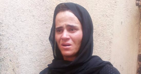علقة ساخنة لشاب ارتدى ملابس حريمى ونقابا لزيارة حبيبته بمنزلها فى الشرقية
