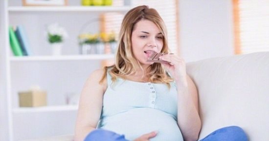 الفاكهة بريئة من ظهور الوحمات فى جسم الجنين.. والعيوب الخلقية هى السبب