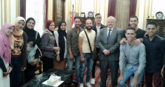 الخشت يستقبل كورال جامعة القاهرة الفائز بالمركز الثانى بأسبوع شباب الجامعات