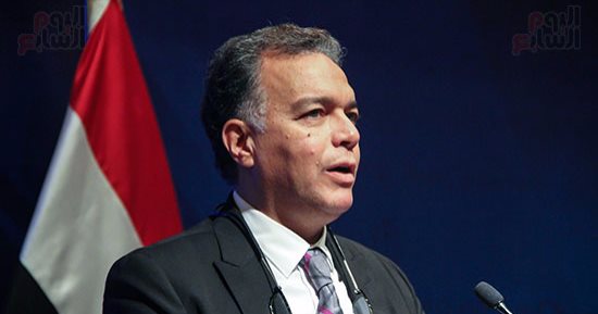 وزير النقل: نسعى لتعزيز التعاون مع فرنسا لتطوير النقل الجماعى 