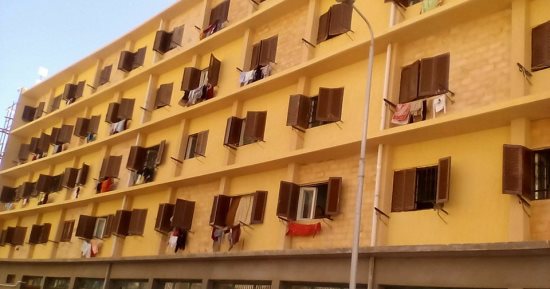بالصور.. مدير المدن الجامعية ببورسعيد يكشف حقيقة تسكين طالبات بغرف تحت الإنشاء