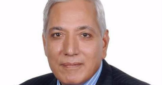 بنى عبيد يتهم رئيس المدينة بتعمد حرق القمامة خلال مباراة للفريق