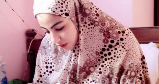 بالصور.. مأساة أسماء من الوادى الجديد.. تحتاج لزراعة مفصلين بـ100 ألف جنيه