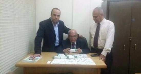 جمارك المطار  تضبط راكبا حاول تهريب كمية من الأقراص المخدرة من إيطاليا