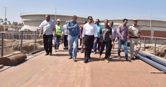 بالفيديو..محافظ أسيوط : سنعمل على إدارج القرى بمشروعات الصرف الصحى