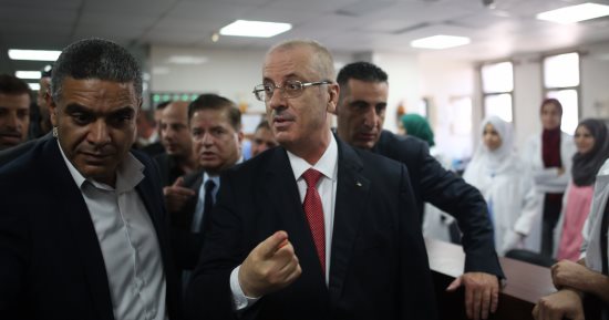 رئيس وزراء فلسطين يطالب بتوفير حماية دولية للشعب الفلسطينى