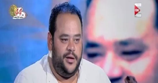 الفنان محمد ممدوح لـ"ON E": "لمّا بسمع أم كلثوم بصدّع" وبحب الشاب خالد