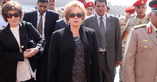 جيهان السادات.. اليوم السابع يدعو لها بالشفاء العاجل: سلامتك يا أم الأبطال