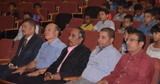 سكرتير عام البحر الأحمر يحضر البرنامج التثقيفى للشباب بعنوان نواب بكره 