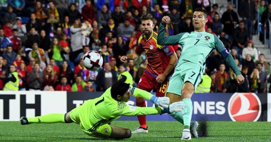 شاهد.. رونالدو "المنقذ" يقود البرتغال للفوز على أندورا بتصفيات المونديال