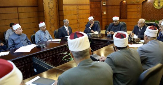 وكيل الأزهر يشدد على ضرورة ضبط العملية التعليمية فى المعاهد