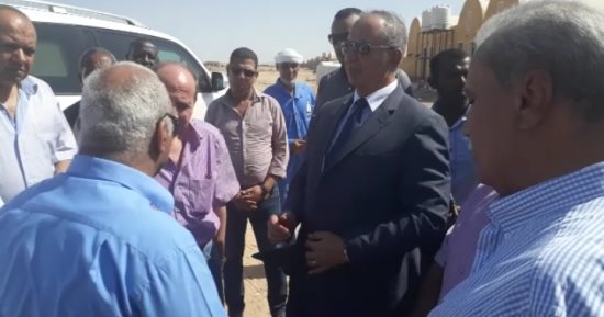 بالفيديو والصور.. محافظ البحر الأحمر يتفقد وحدات التوطين بحلايب وأبو رماد
