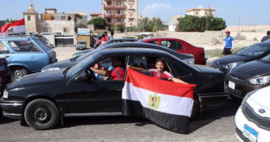  أفواج الجماهير تصل محيط استاد برج العرب لمؤازرة الفراعنة أمام الكونغو 