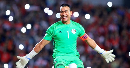 عصام الحضرى يرد على محمد صلاح: "أنت بداية أسطورة جديدة"