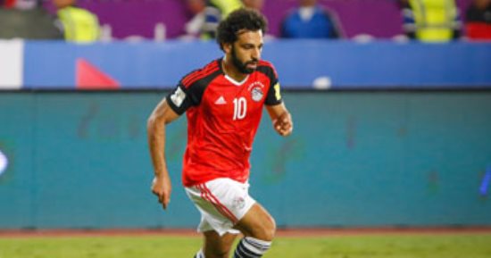 محمد صلاح: مشاركتى فى مباراة مصر وأوروجواى تتحدد يوم اللقاء