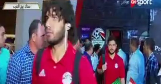 بالفيديو.. المنتخب الوطنى يصل ملعب برج العرب استعدادًا لمواجهة الكونغو