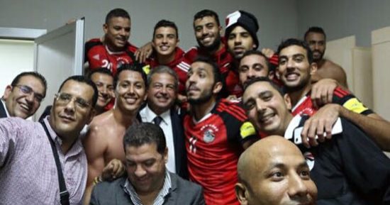 لاعبو الفراعنة يطالبون الوزير بمكافآت المونديال